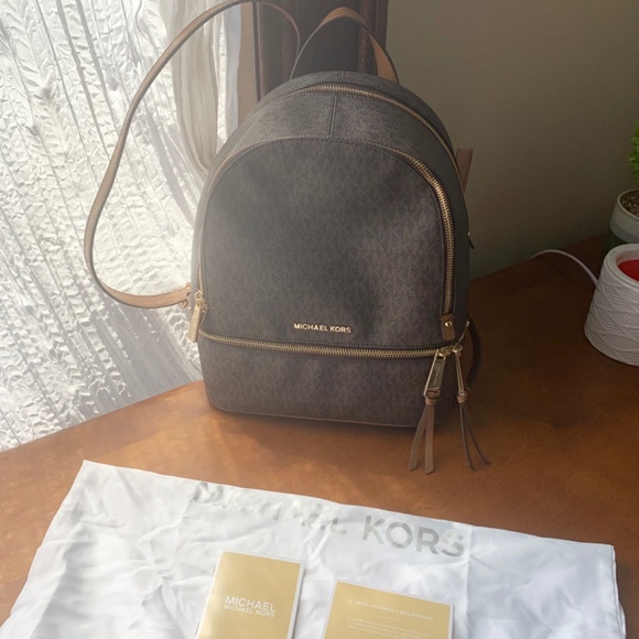 Michael Kors Backpack main image 4